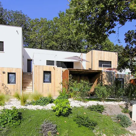 Cozy In La Rousse With Private Swimming Pool, Be Inside Or Outside *